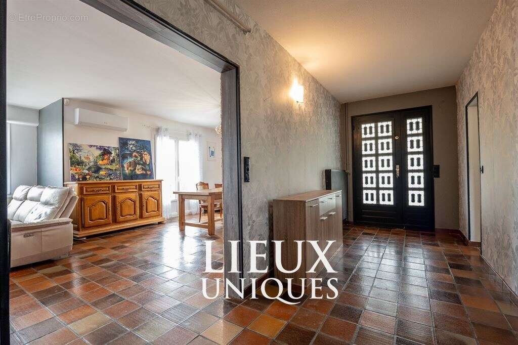 Maison à NEUNG-SUR-BEUVRON