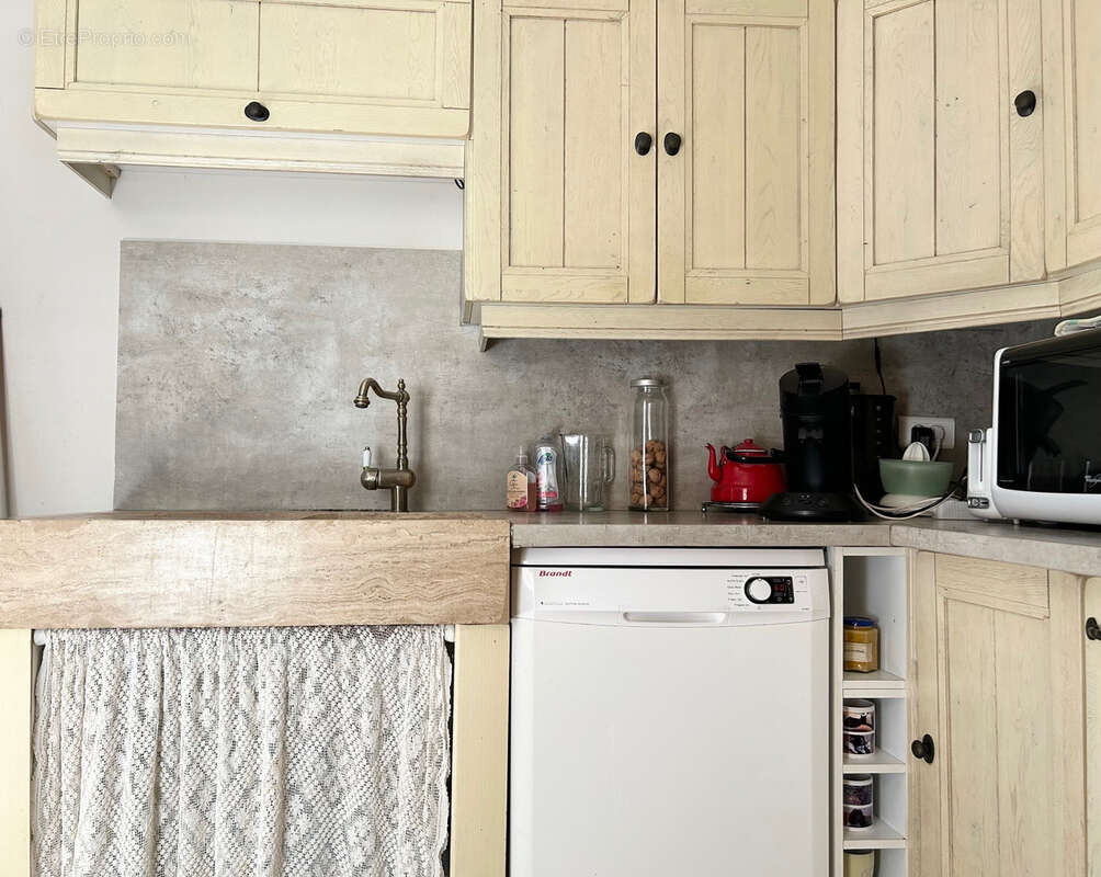 Maison à SAINT-LAURENT-LA-VERNEDE