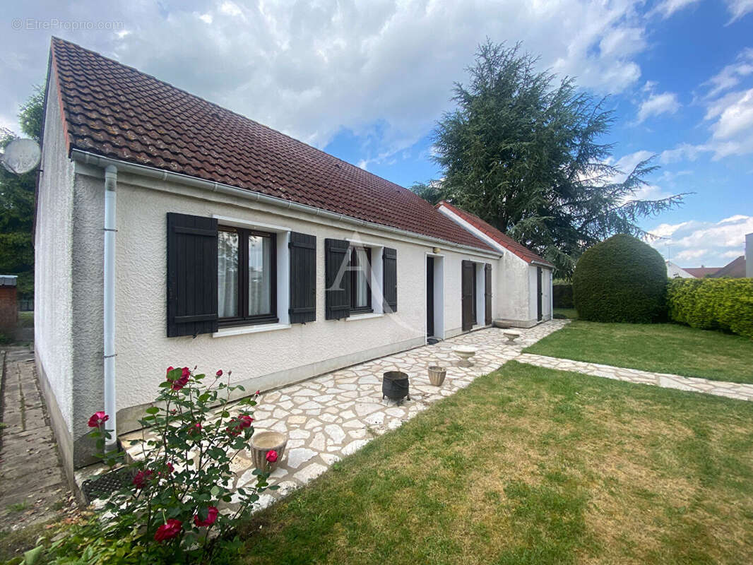 Maison de plain-pied, Neuville-Aux-Bois ( 45 ) - photo 10