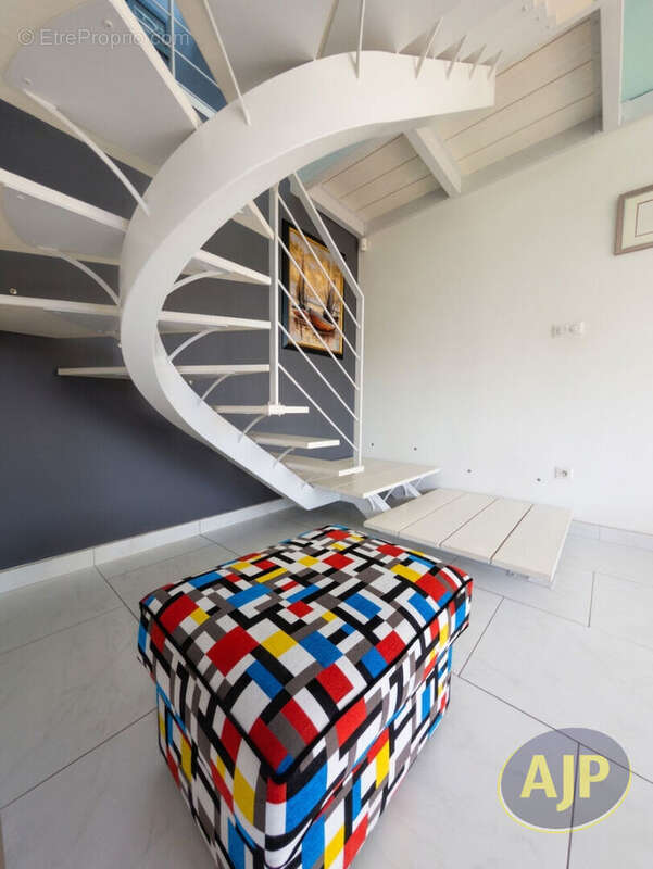LEGÉ- Villa avec piscine intérieure ! - photo 12