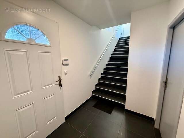 Maison à MOURS-SAINT-EUSEBE