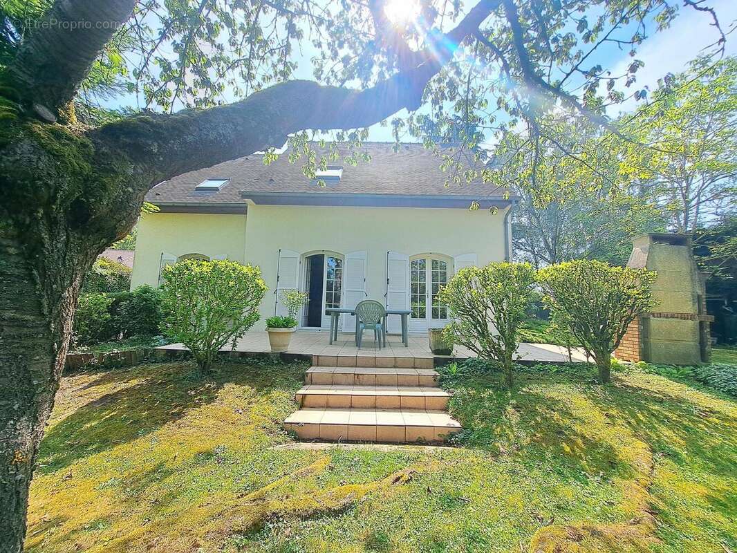 Maison 113 m² à Frepillon  - photo 4