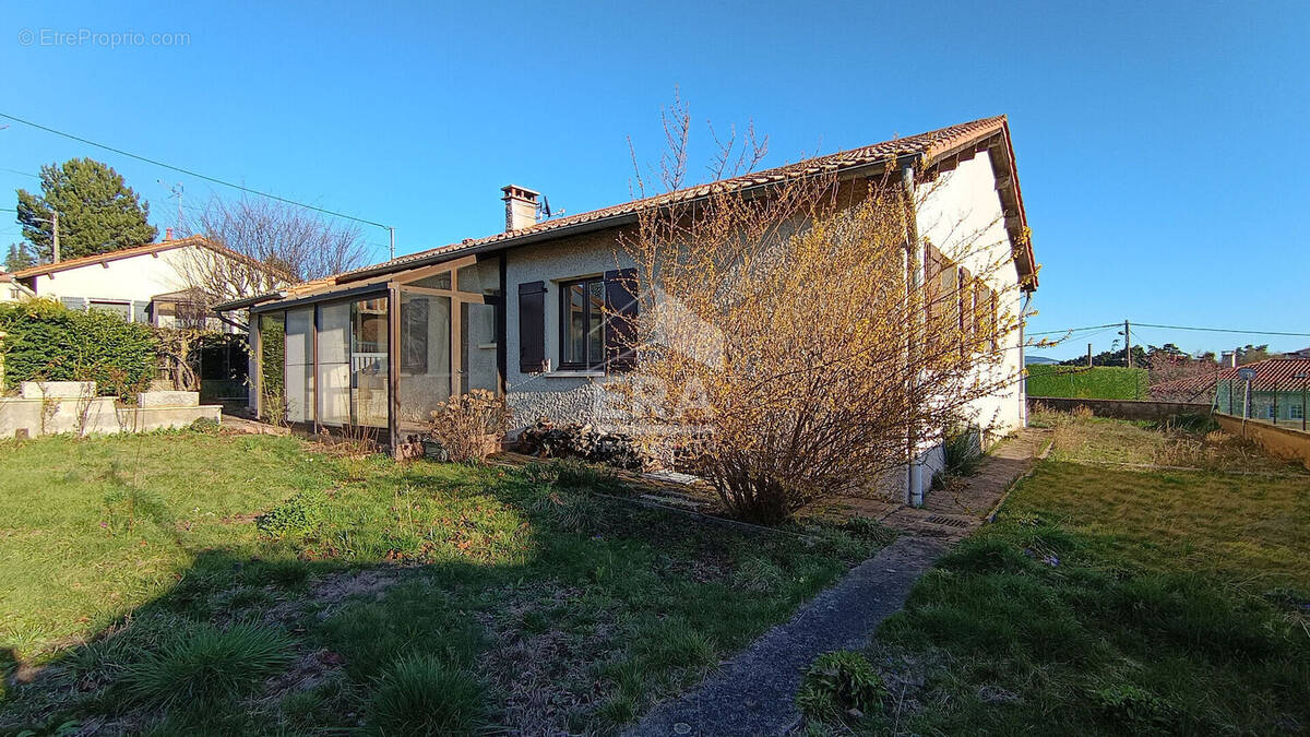 Maison à CUSSAC-SUR-LOIRE