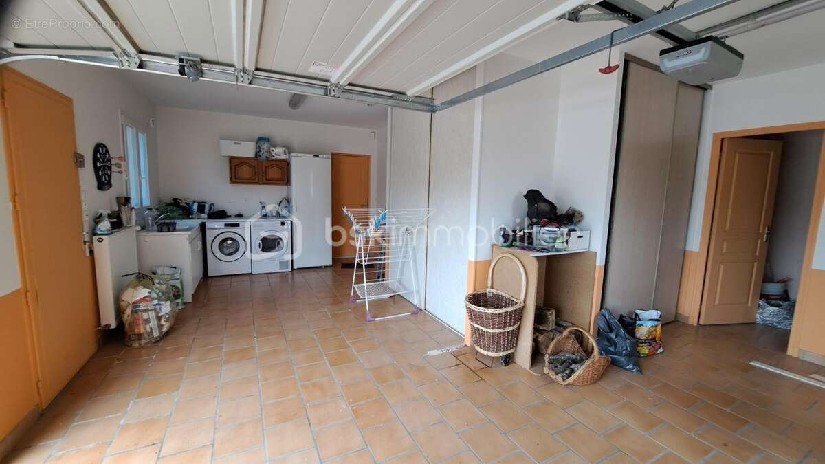 Maison à SAINT-ASTIER