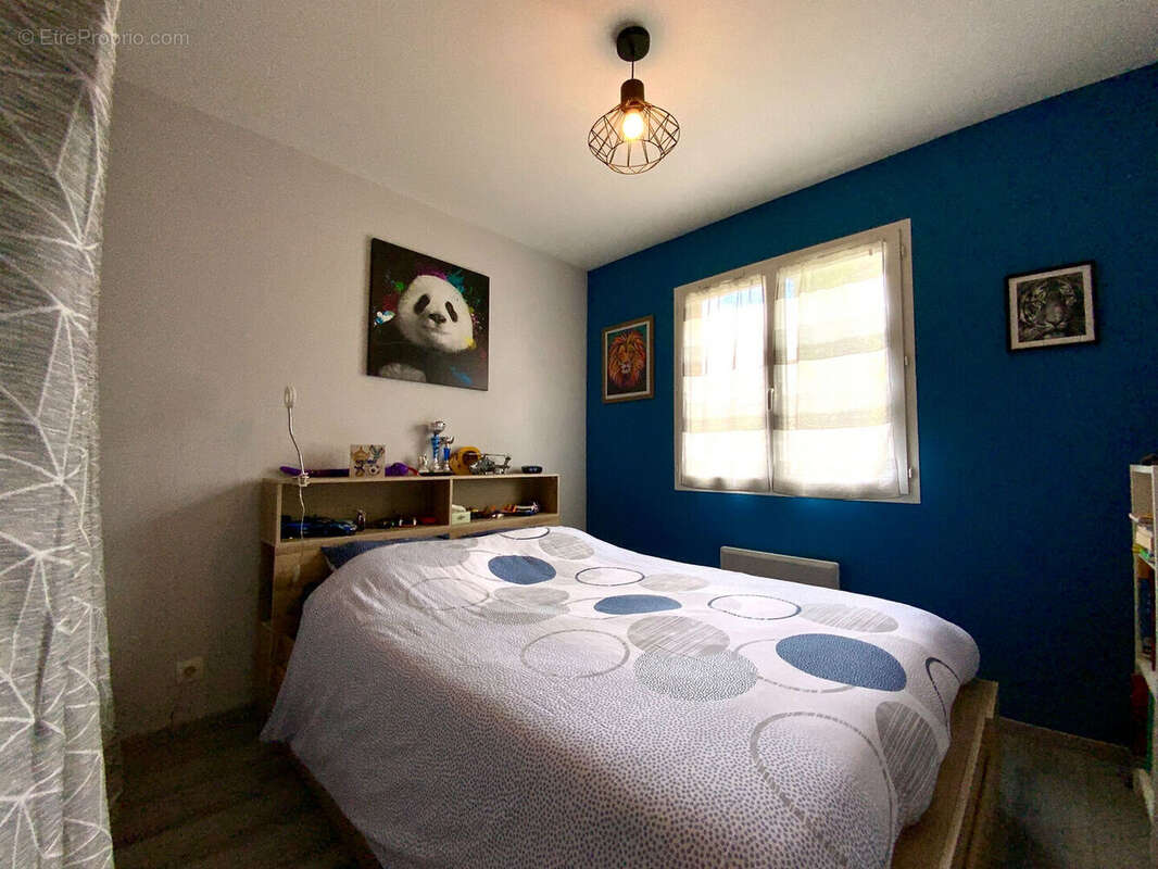 Maison à JARNAC-CHAMPAGNE