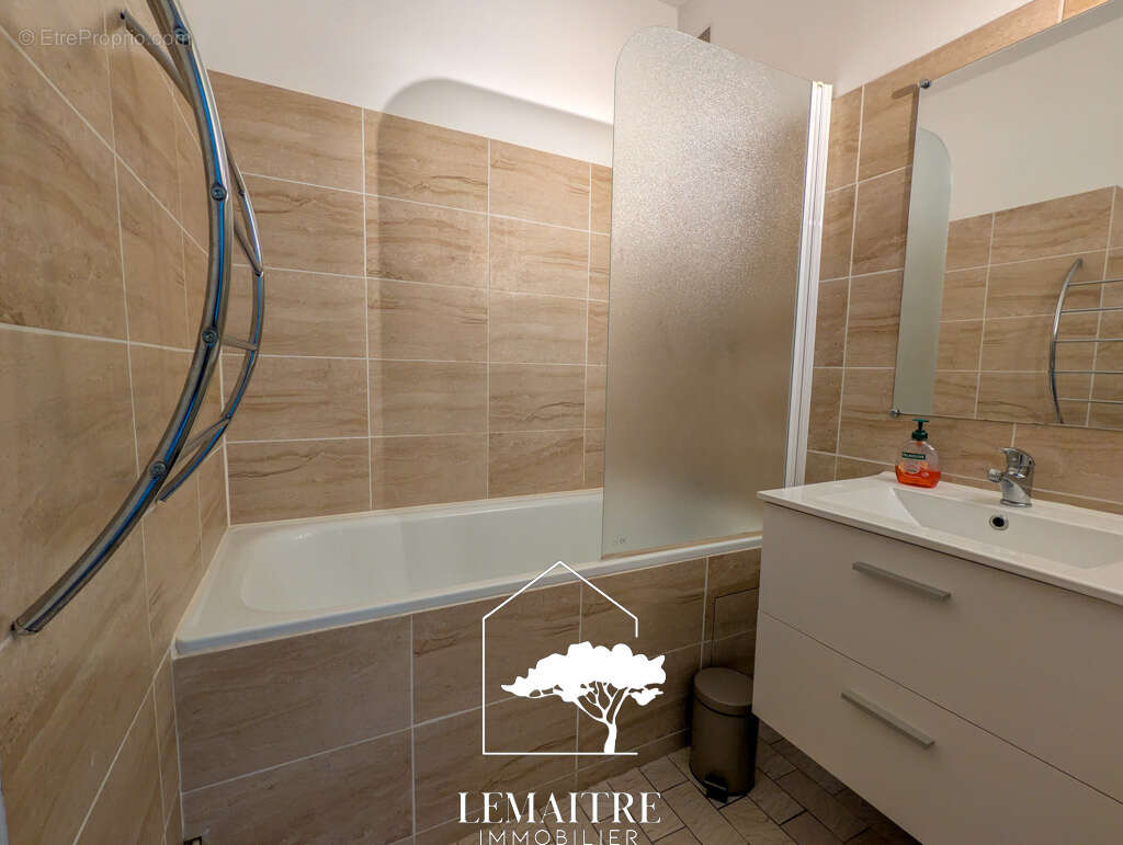 Appartement à LES MATHES
