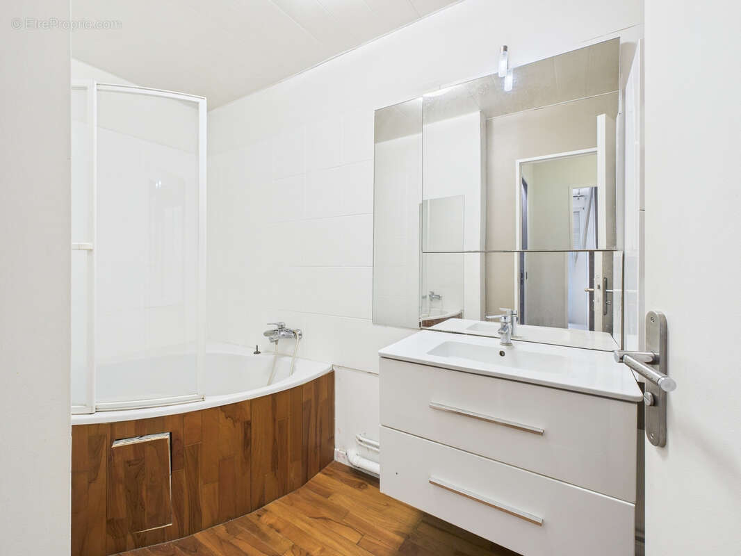 Appartement à CORBEIL-ESSONNES