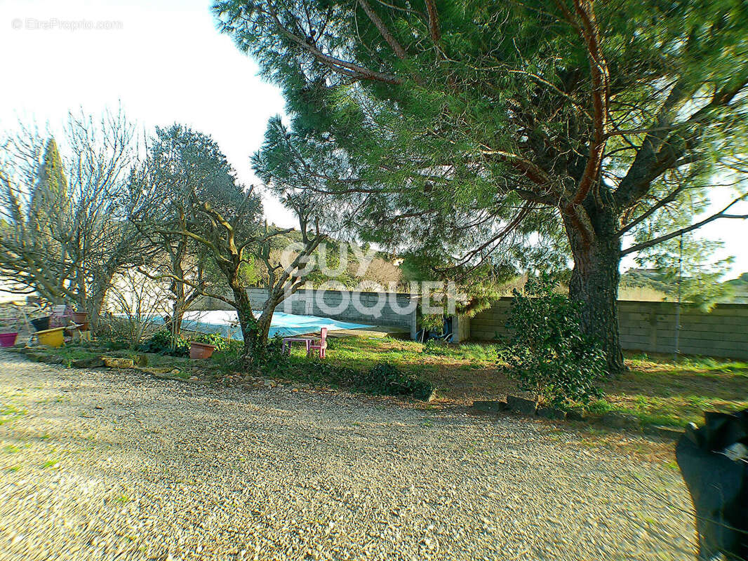 Maison à CAUMONT-SUR-DURANCE