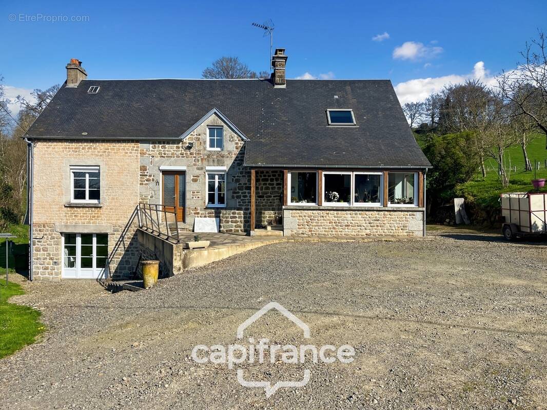 Maison à JUVIGNY-LE-TERTRE