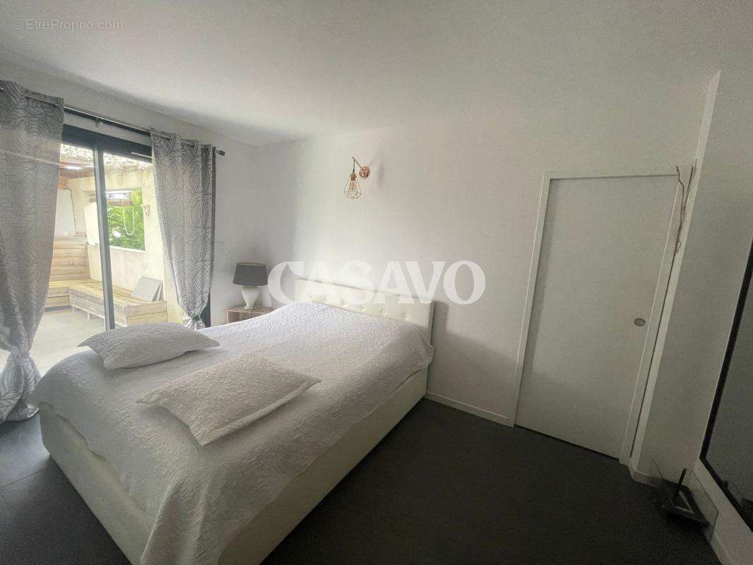 Maison à REVENTIN-VAUGRIS