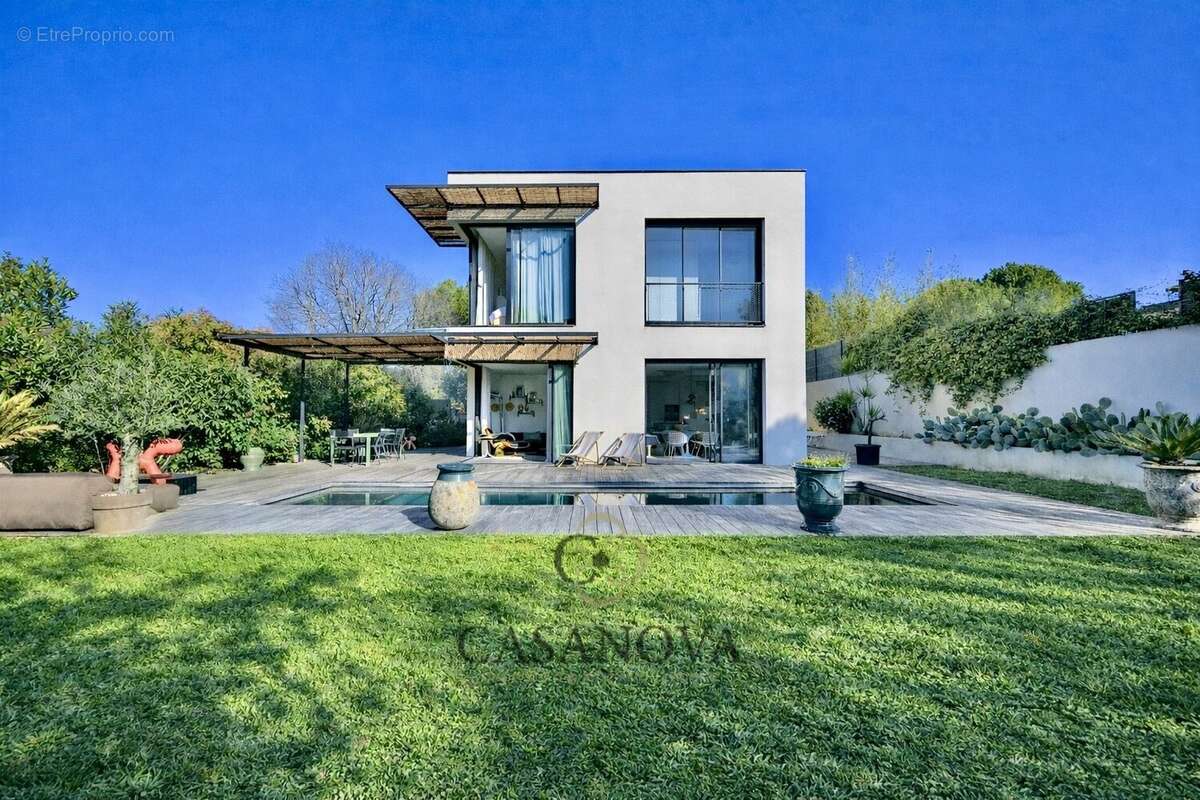 Maison à CASTELNAU-LE-LEZ