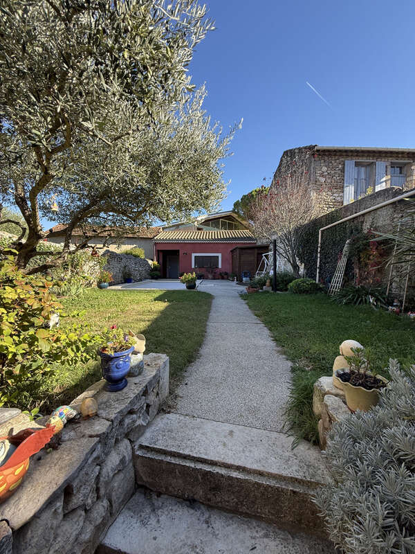 Maison à CHATEAUNEUF-DU-RHONE