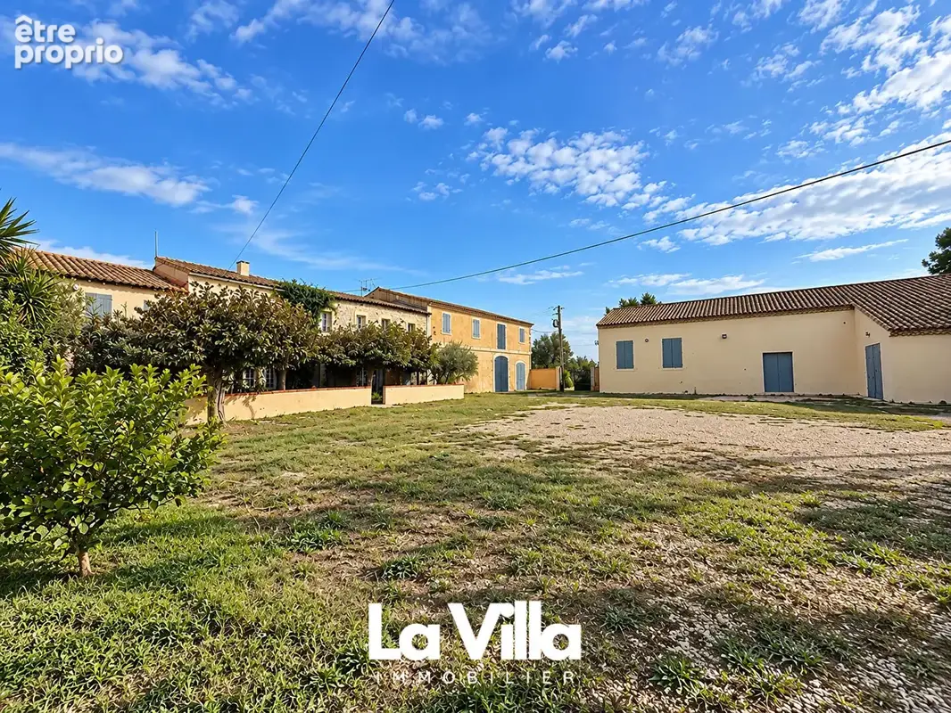 Propriété de 309 m2. - photo 2
