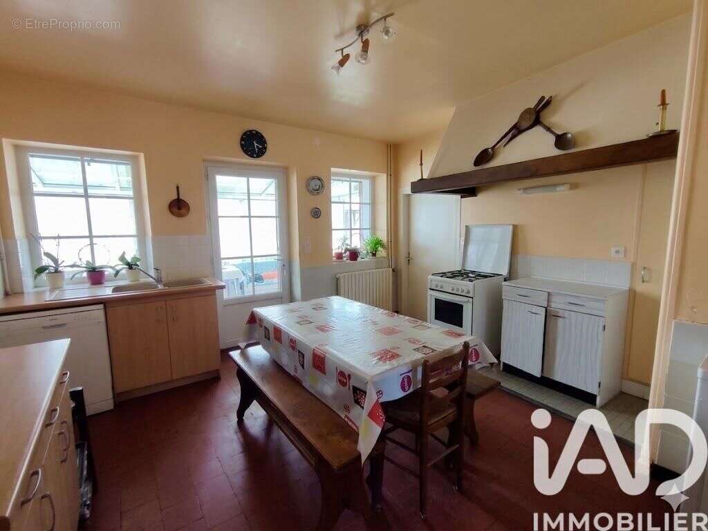 Photo 4 - Maison à ALLUYES
