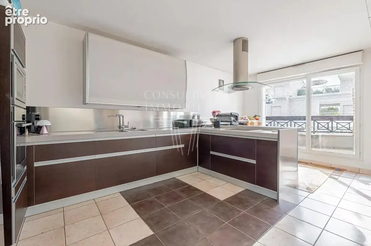 Duplex derniers étages avec terrasses - photo 2