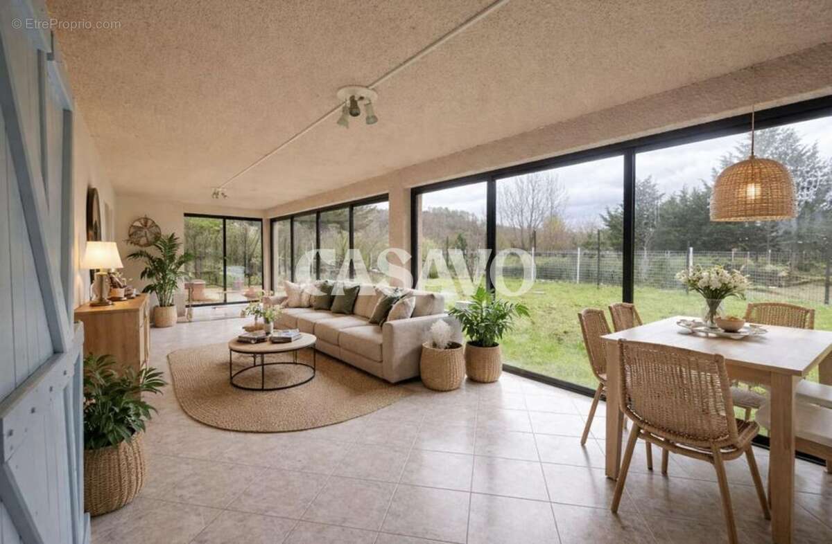 Appartement à ARTAS