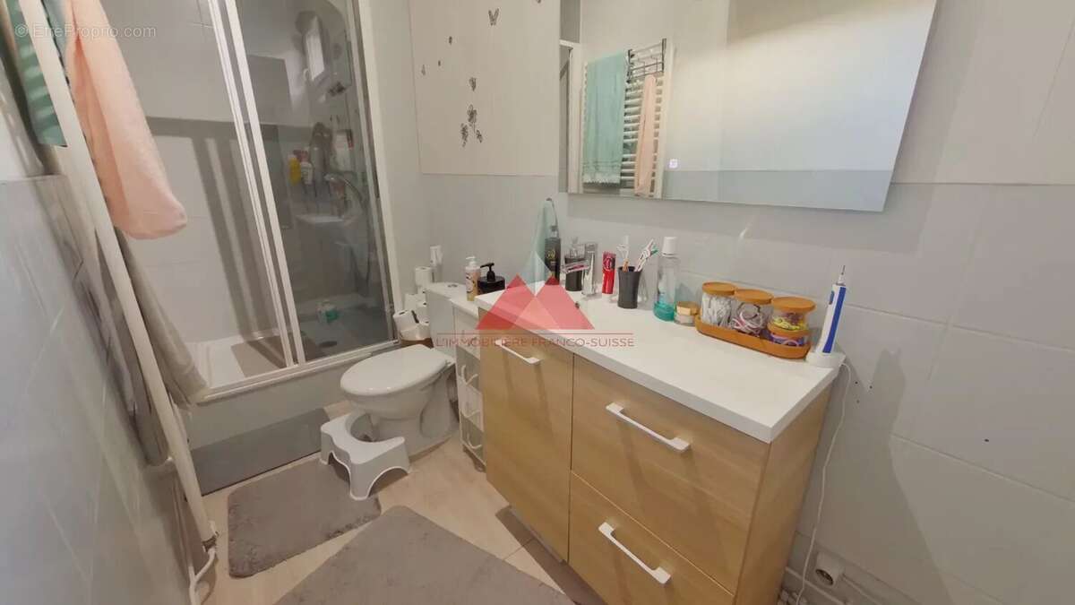 Appartement à LA MOUILLE