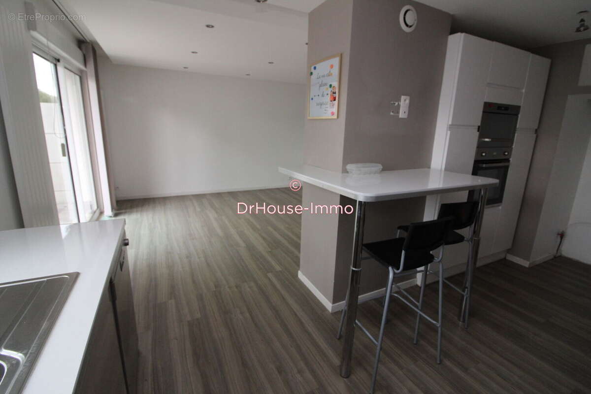 Maison à BRUAY-LA-BUISSIERE