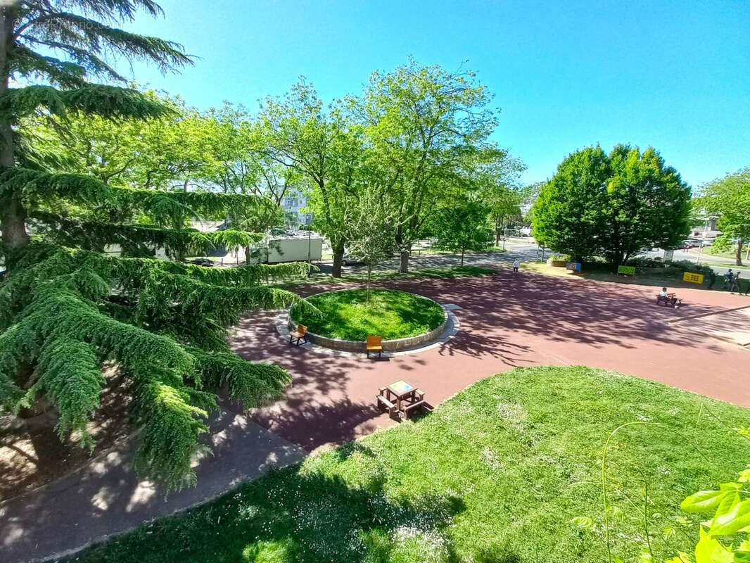 .2 pièces clair avec balcon et loggia   10 min du Mo Créteil?Préfecture - photo 12