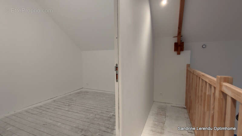 Maison à PETIT-COURONNE