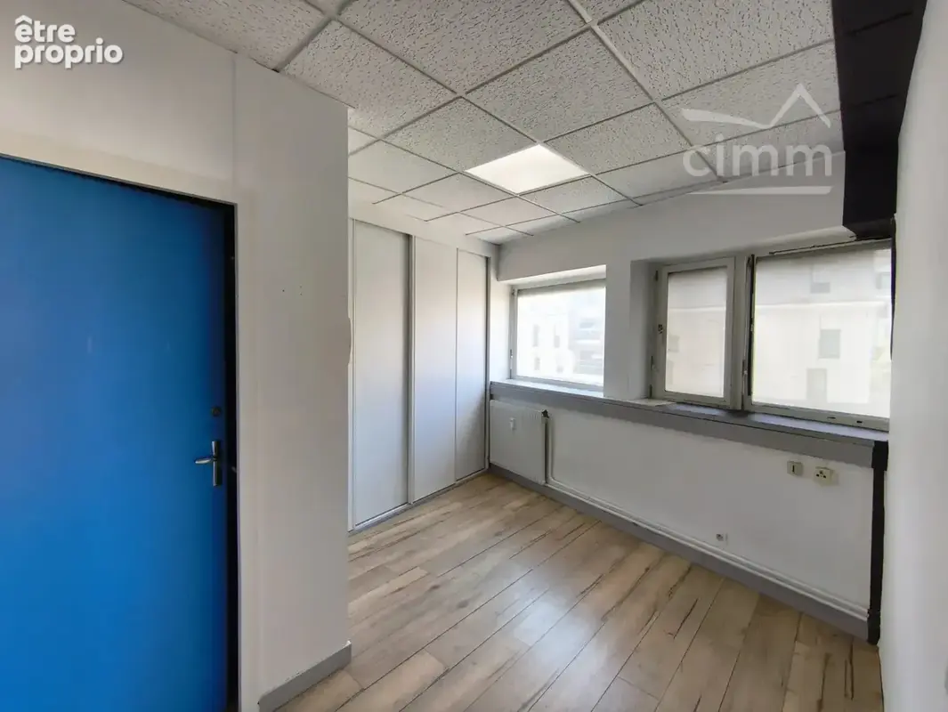 Local professionnel - bureaux – 122.60 m² – angers centre - photo 7