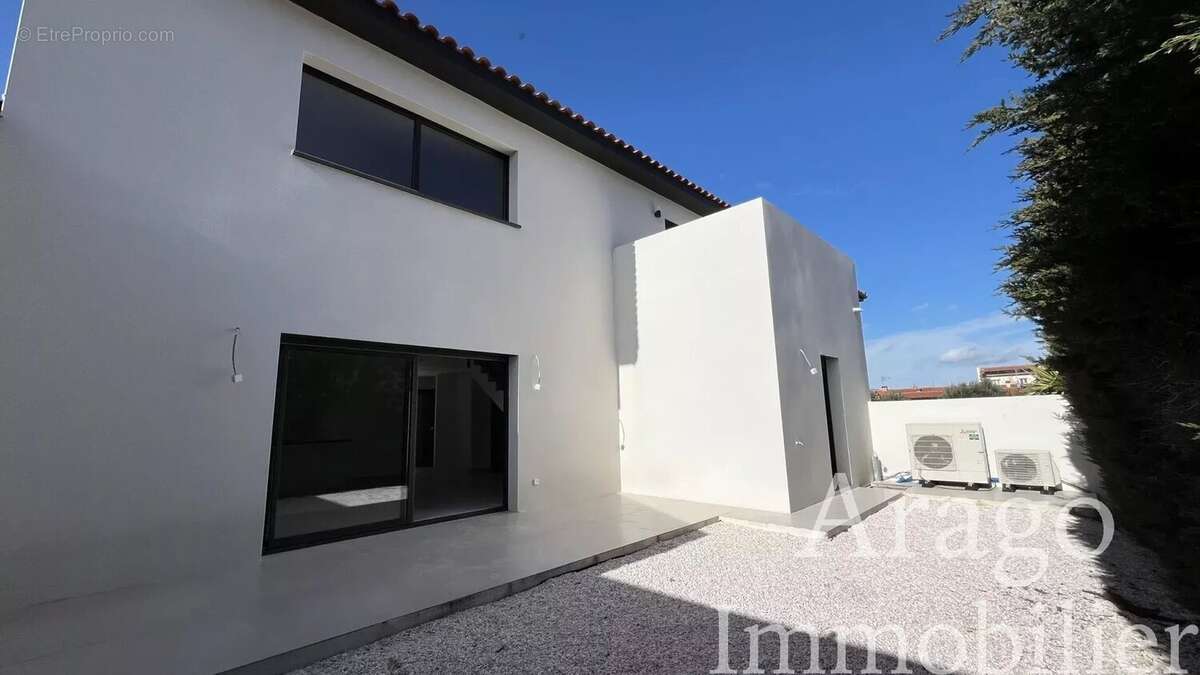 Maison à ESPIRA-DE-L'AGLY