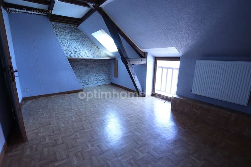 Maison à AUBIGNY-SUR-NERE