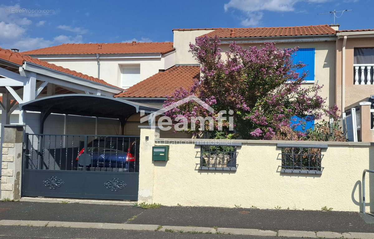 Maison 109 m² à Cournon-D'auvergne  - photo 4