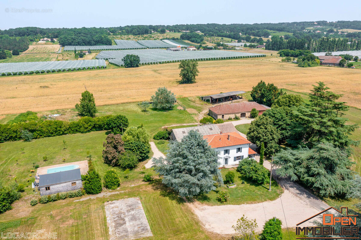Maison à CASSENEUIL