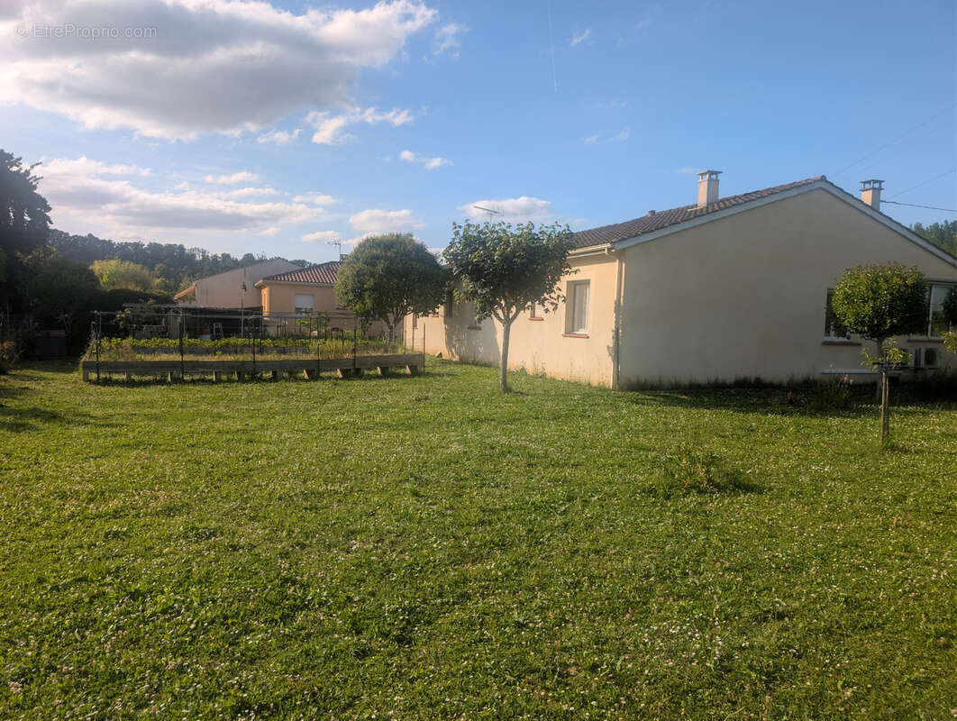 Maison à MOISSAC