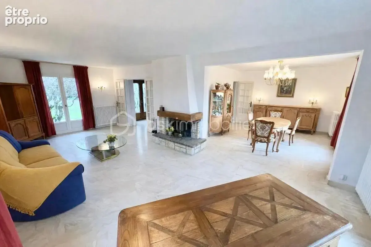 Maison à ROSNY-SOUS-BOIS