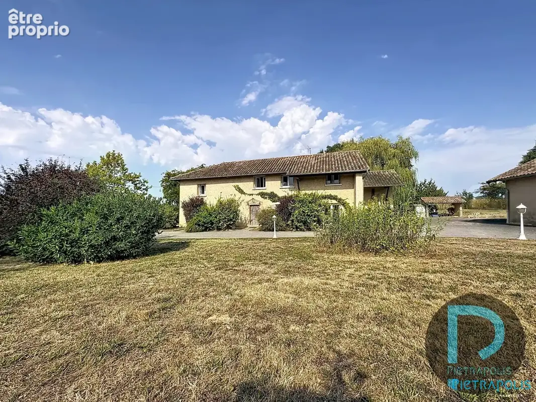 Maison 6 pièces 175 m² à vendre à Saint-Trivier-Sur-Moignans (01990) - photo 6