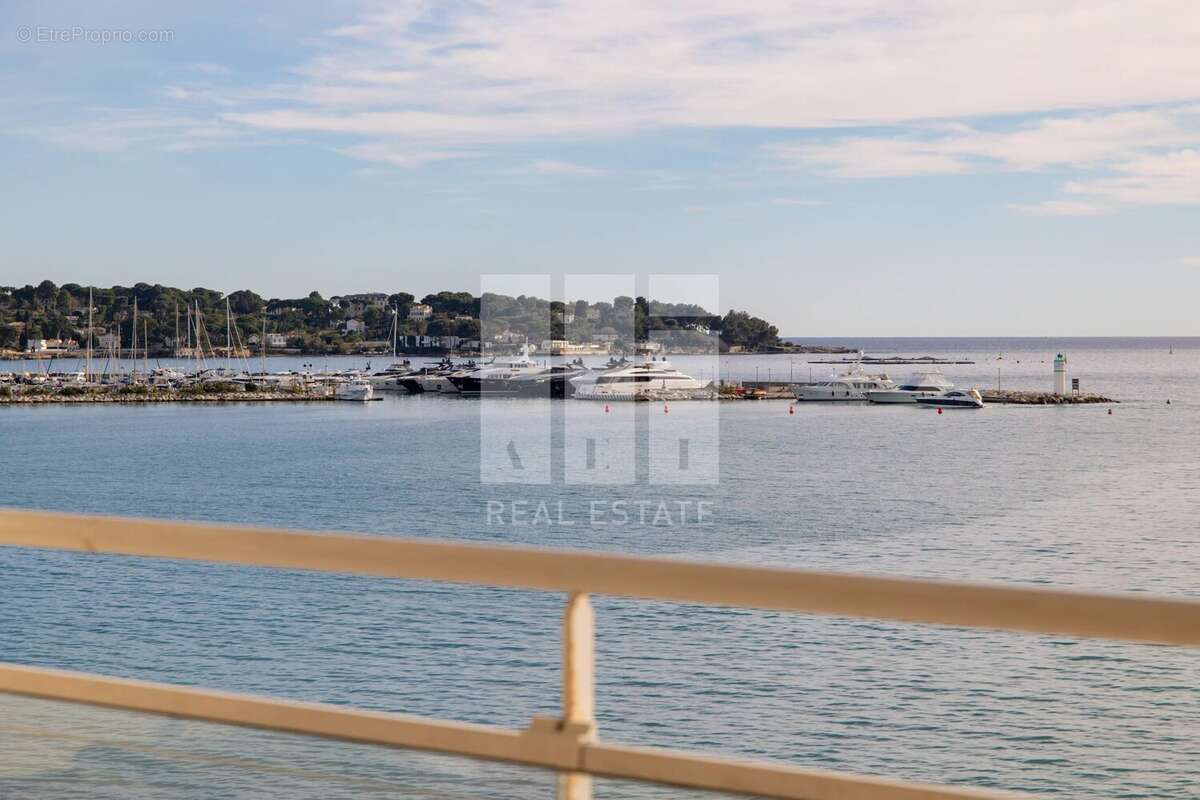 Exclusivite : superbe appartement 5 pieces en font de mer - terrasse de 33m2 - 3 parkings - photo 8