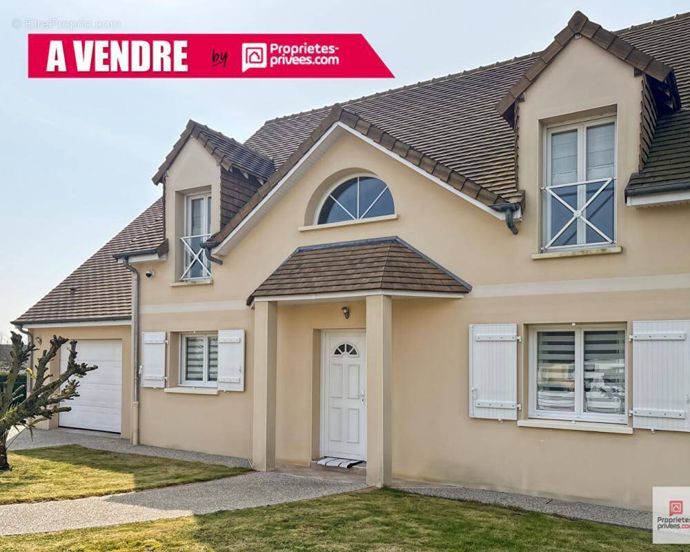 Maison à SABLE-SUR-SARTHE
