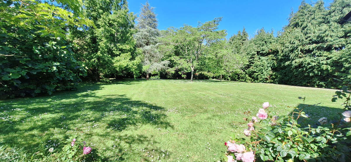 Fouesnant, jolie maison d'architecte de 170 m², sur un jardin paysagé de 3000 m², mer à pied ! - photo 16