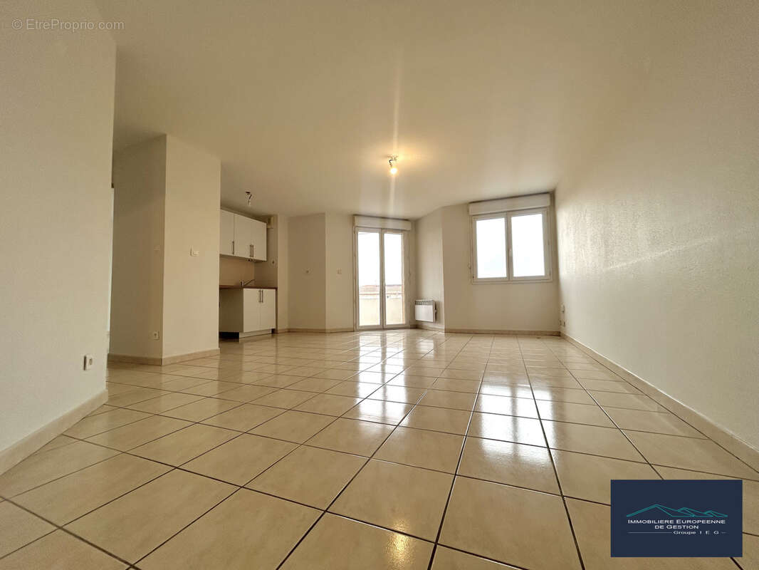 Appartement à SAINT-ESTEVE