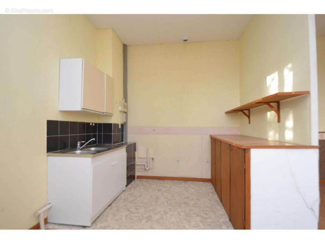 Appartement à MOULIN-NEUF