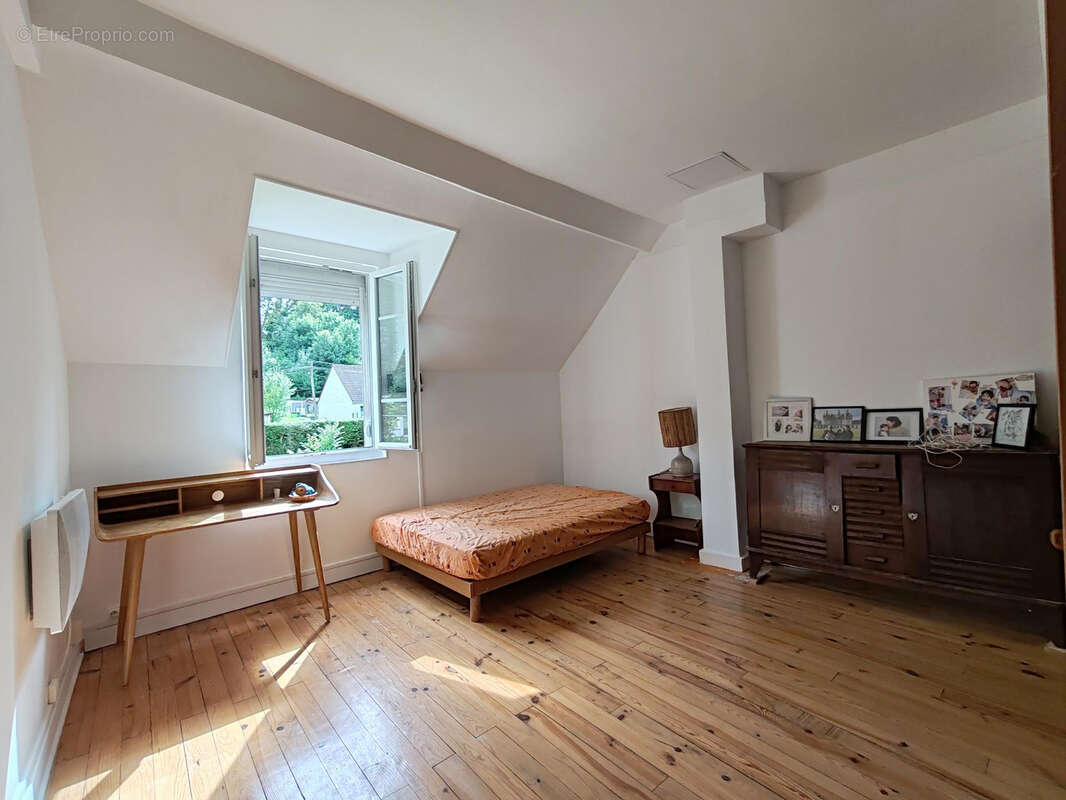 Maison à VILLERS-COTTERETS