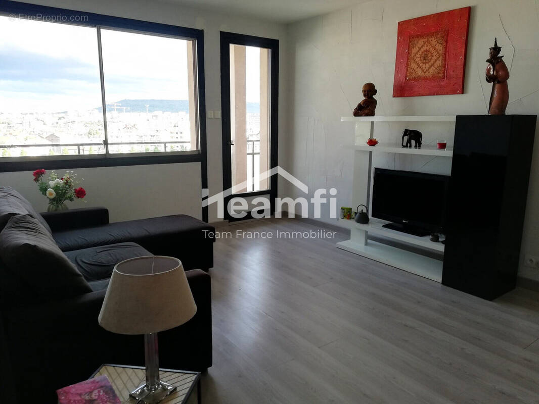 Photo Appartement à Clermont-Ferrand au prix de 143 000€