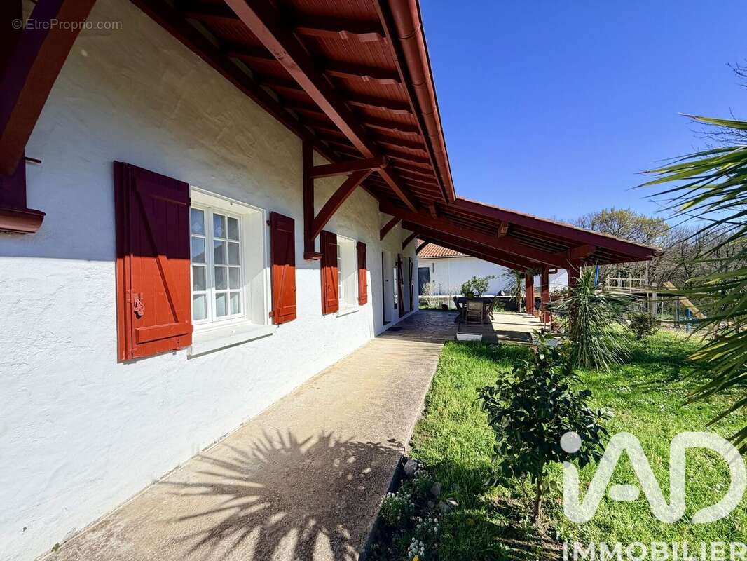 Photo 2 - Maison à USTARITZ