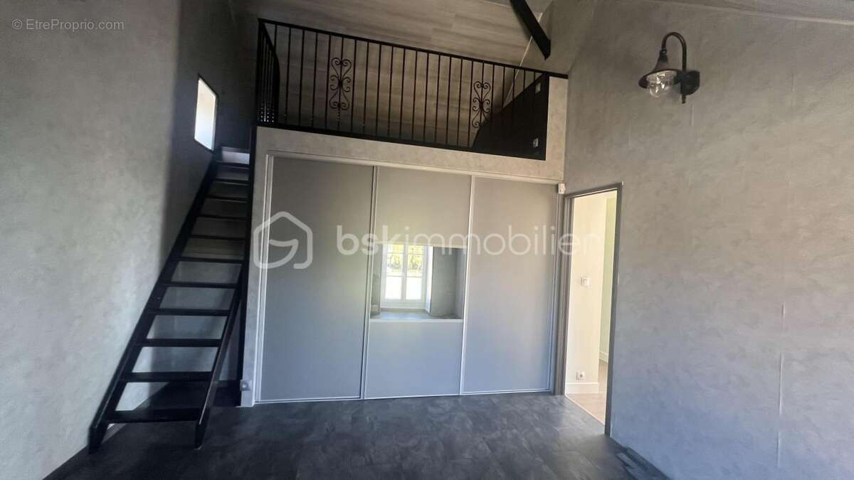 2 hectares + maison rénovée 102m² + dépendances  - indre 36 - photo 13