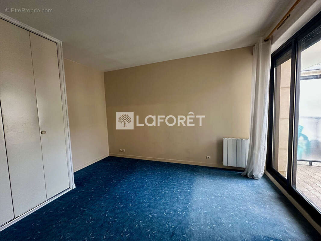 Appartement à LE PERREUX-SUR-MARNE