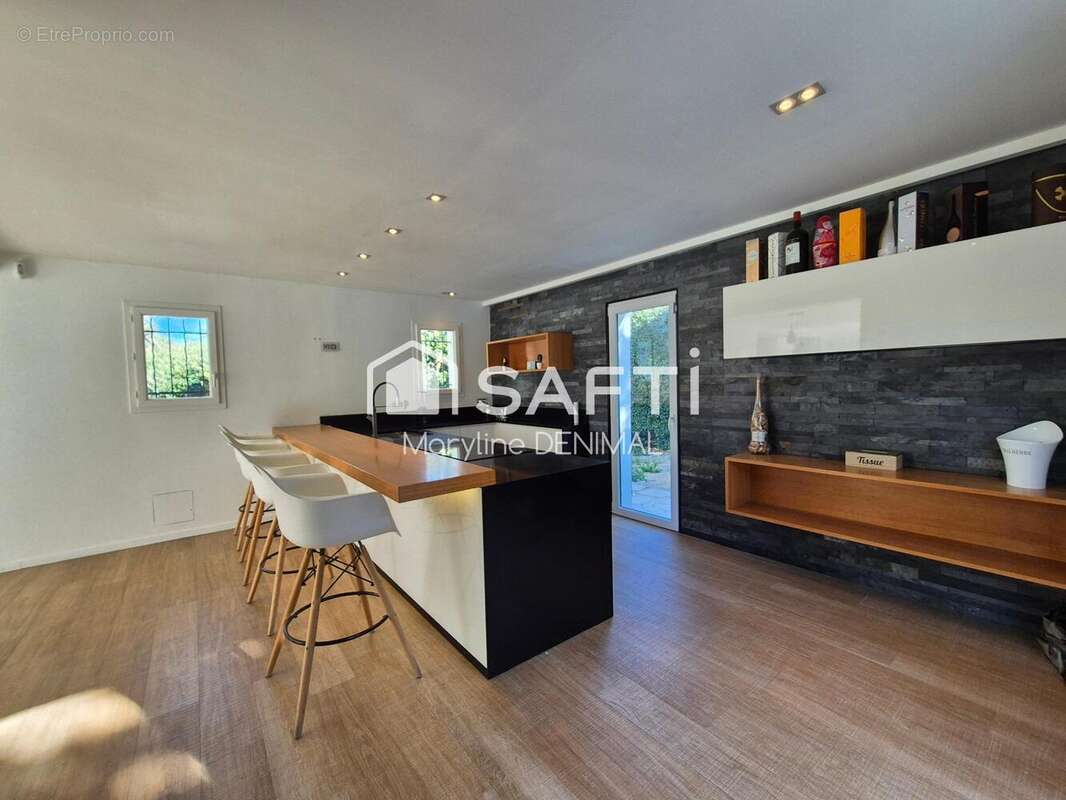 Photo 3 - Maison à LES ADRETS-DE-L'ESTEREL