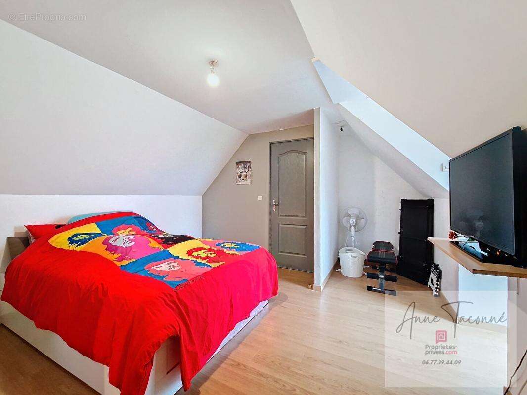 Maison à AULNAY-LA-RIVIERE