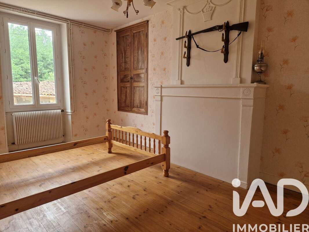 Photo 4 - Maison à LOUZAC-SAINT-ANDRE