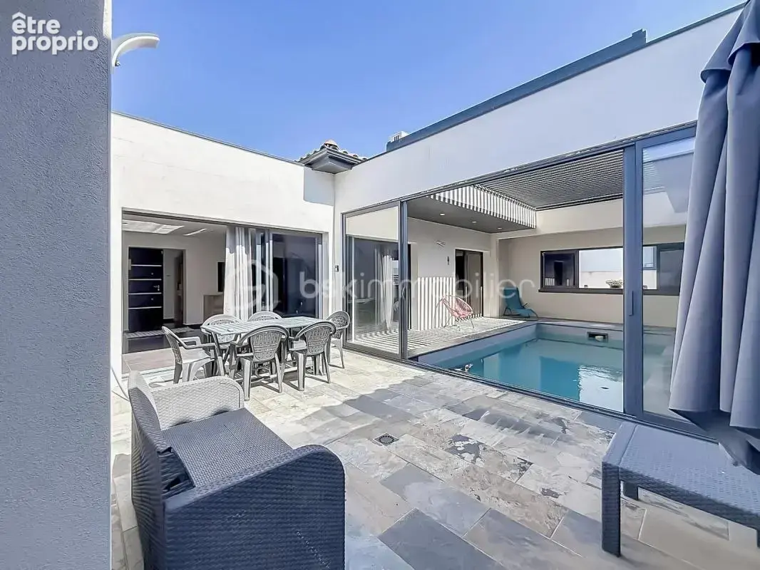 *** superbe villa contemporaine de 247 m² – grand garage de 110 m² – nissan-lez-enserune *** - photo 15