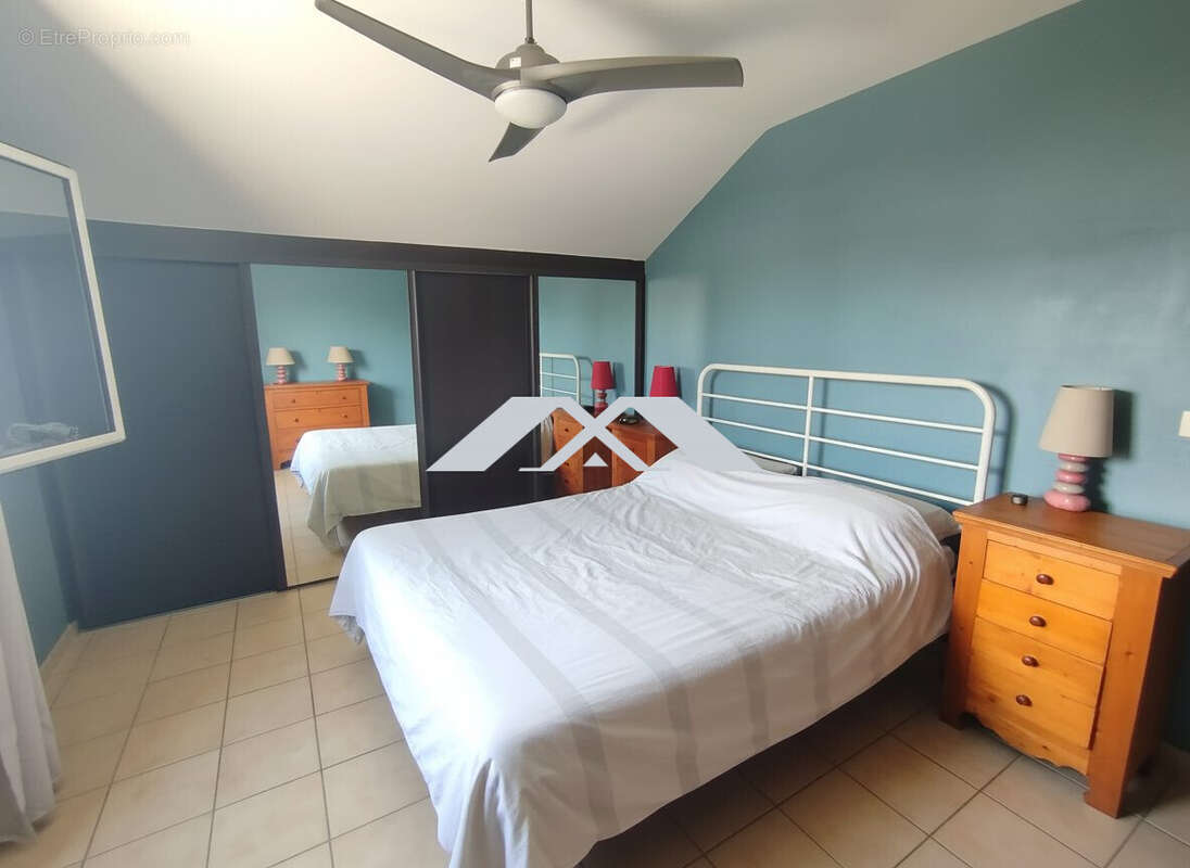 Maison à SAINTE-SUZANNE