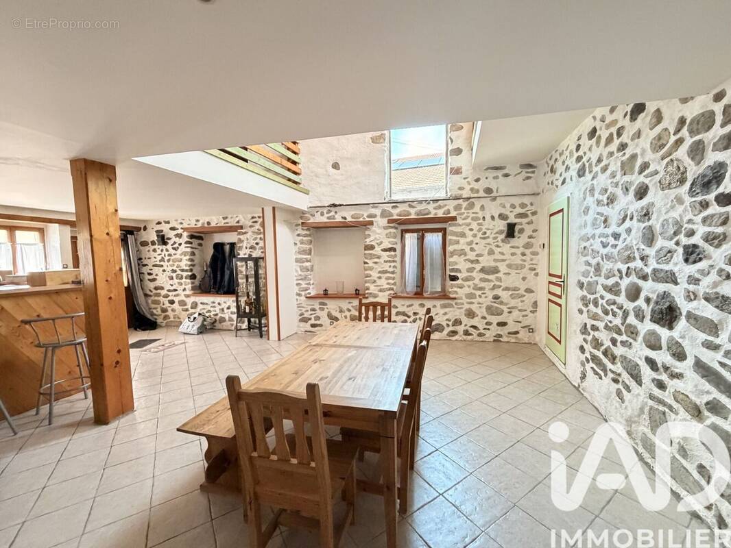 Photo 1 - Maison à MINZIER