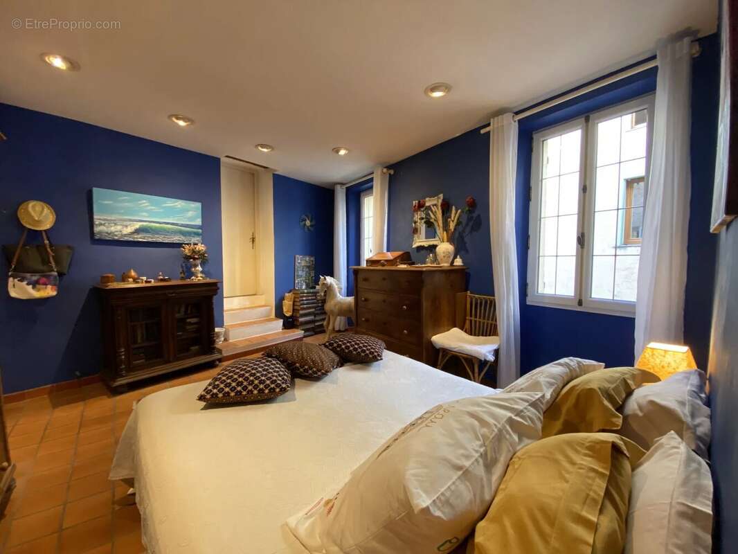 Maison à VILLENEUVE-LOUBET