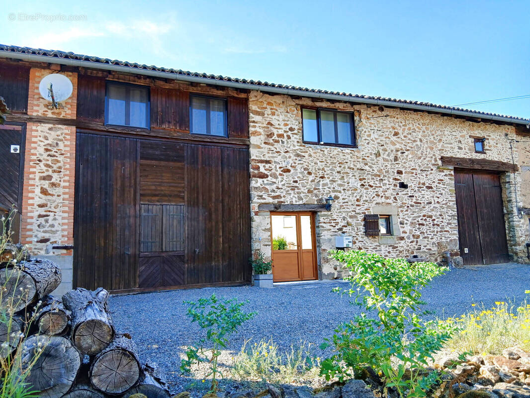 Maison à CHERONNAC